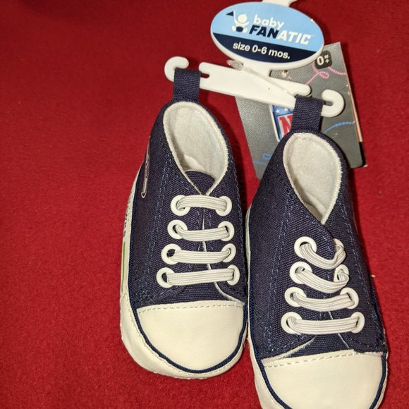 Brand New with Tag. Baby Fanatic Pre-Walker Hightop, Seattle Seahawks, 0-6 Month - Picture 3 of 4